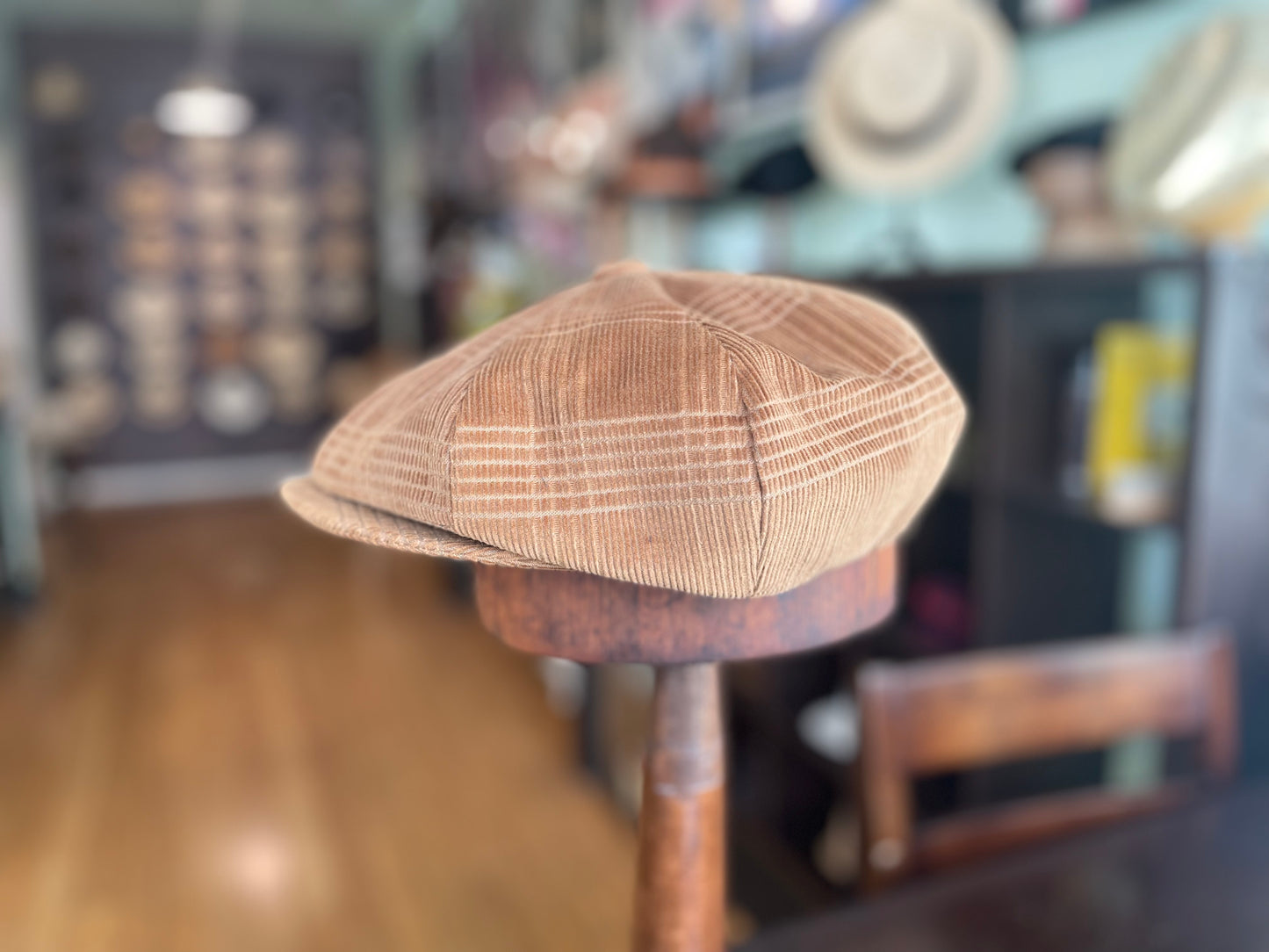 Brown Corduroy Gatsby Cap