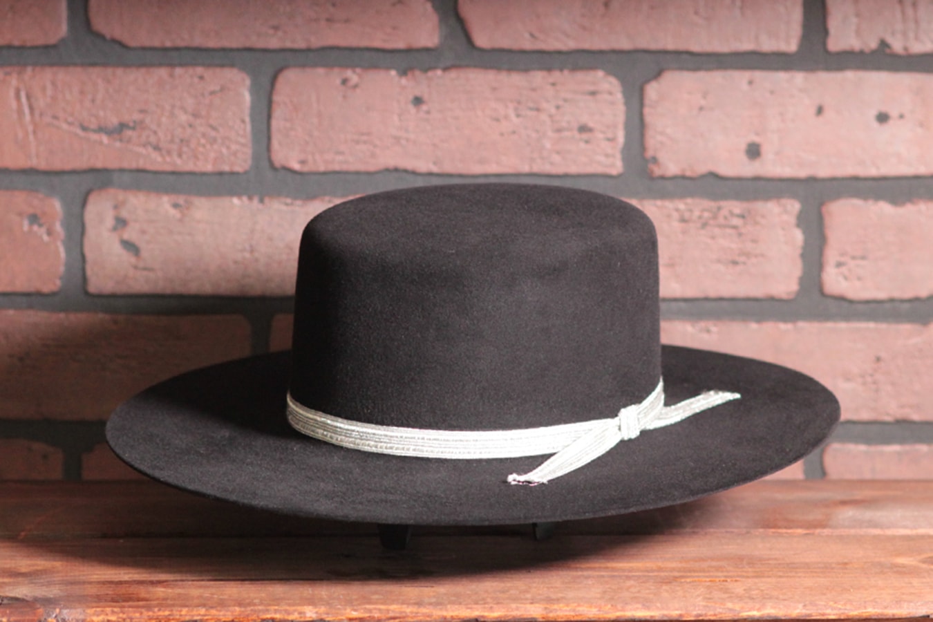 Inspired by the hat worn by Guy Williams as Zorro in Walt Disney’s TV 1957 series